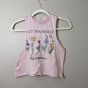 Let love bloom sleeveless crop top